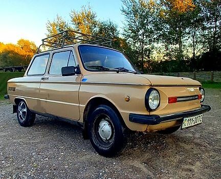 Бежевый ЗАЗ Запорожець, объемом двигателя 1.2 л и пробегом 60 тыс. км за 600 $, фото 1 на Automoto.ua