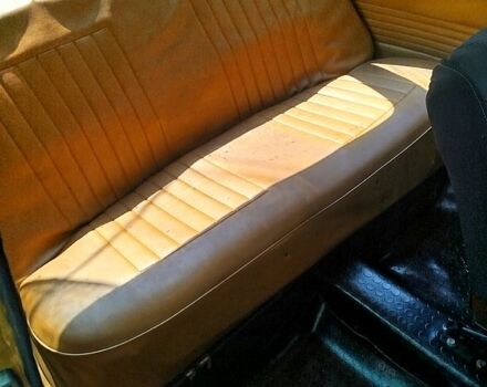 Желтый ЗАЗ Запорожець, объемом двигателя 1.2 л и пробегом 130 тыс. км за 375 $, фото 5 на Automoto.ua