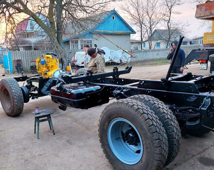 ЗИЛ 130, объемом двигателя 4.7 л и пробегом 45 тыс. км за 8500 $, фото 2 на Automoto.ua