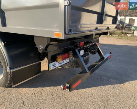 Синий ЗИЛ 130, объемом двигателя 4.75 л и пробегом 100 тыс. км за 16500 $, фото 19 на Automoto.ua