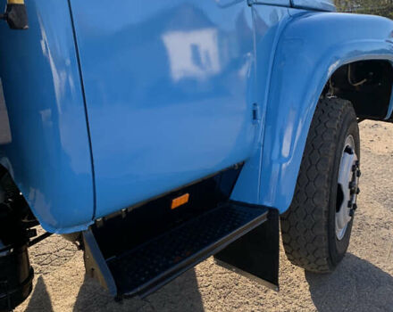 Синий ЗИЛ 130, объемом двигателя 4.75 л и пробегом 100 тыс. км за 16500 $, фото 15 на Automoto.ua