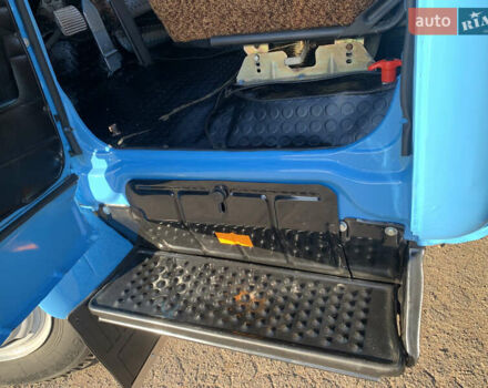 Синий ЗИЛ 130, объемом двигателя 4.75 л и пробегом 100 тыс. км за 16500 $, фото 26 на Automoto.ua