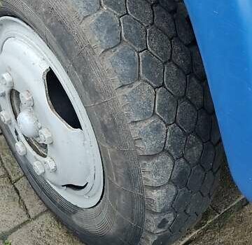 Синий ЗИЛ 130, объемом двигателя 4.75 л и пробегом 4 тыс. км за 9500 $, фото 9 на Automoto.ua