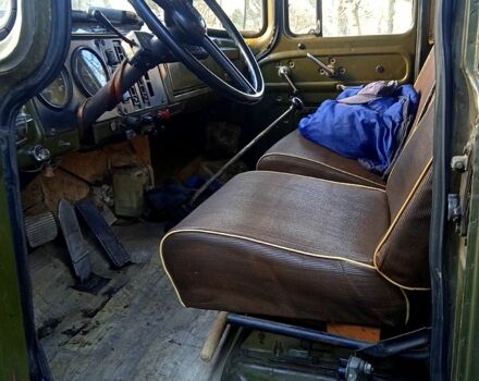 Зеленый ЗИЛ 130, объемом двигателя 6 л и пробегом 157 тыс. км за 3500 $, фото 2 на Automoto.ua
