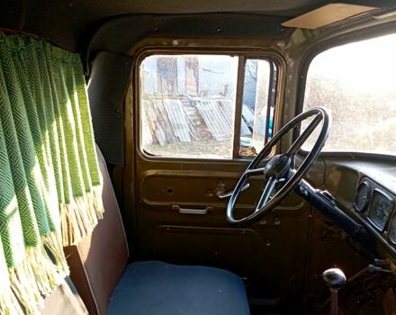 Зеленый ЗИЛ 130, объемом двигателя 5 л и пробегом 800 тыс. км за 1600 $, фото 8 на Automoto.ua