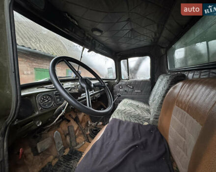 Зеленый ЗИЛ 130, объемом двигателя 4.75 л и пробегом 1000 тыс. км за 5000 $, фото 3 на Automoto.ua