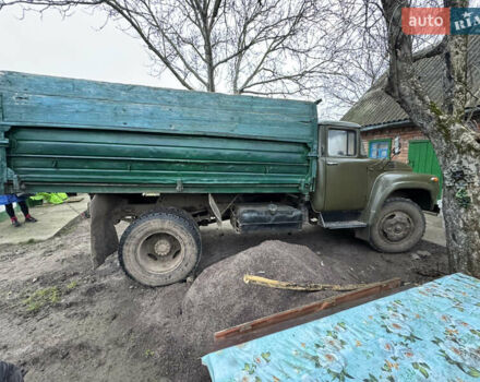 Зеленый ЗИЛ 130, объемом двигателя 4.75 л и пробегом 1000 тыс. км за 5000 $, фото 2 на Automoto.ua