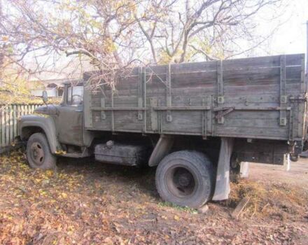 Зеленый ЗИЛ 130, объемом двигателя 1 л и пробегом 1 тыс. км за 3100 $, фото 1 на Automoto.ua