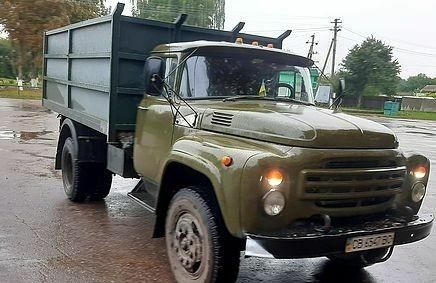 Зеленый ЗИЛ 130, объемом двигателя 5.6 л и пробегом 100 тыс. км за 5500 $, фото 1 на Automoto.ua