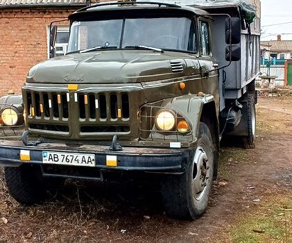 Зеленый ЗИЛ 130, объемом двигателя 6 л и пробегом 0 тыс. км за 6300 $, фото 1 на Automoto.ua