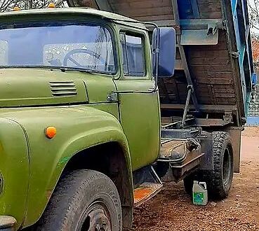 ЗІЛ 130 1983 у Одесі на Automoto.ua Зелений ЗІЛ 130, об'ємом двигуна 4.8 л та пробігом 200 тис. км за 6000 $, фото 1 на Automoto.ua