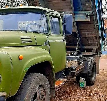 Зеленый ЗИЛ 130, объемом двигателя 4.8 л и пробегом 200 тыс. км за 6000 $, фото 1 на Automoto.ua