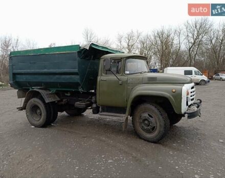 Зеленый ЗИЛ 130, объемом двигателя 4.75 л и пробегом 5 тыс. км за 10200 $, фото 1 на Automoto.ua