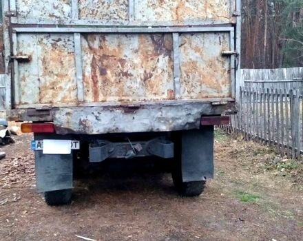 ЗИЛ 131 1980 в Харькове на Automoto.ua Зеленый ЗИЛ 131, объемом двигателя 6.2 л и пробегом 0 тыс. км за 6500 $, фото 1 на Automoto.ua