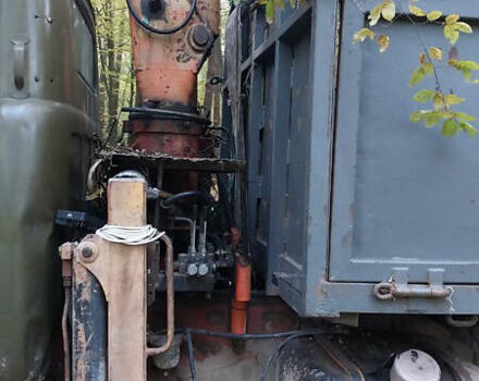 Зеленый ЗИЛ 131, объемом двигателя 6 л и пробегом 200 тыс. км за 18000 $, фото 2 на Automoto.ua