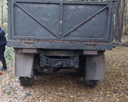 Зеленый ЗИЛ 131, объемом двигателя 6 л и пробегом 200 тыс. км за 18000 $, фото 3 на Automoto.ua