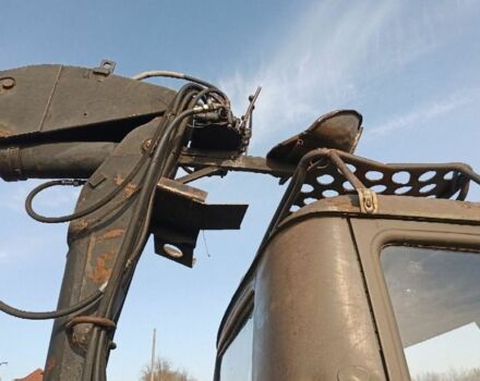 ЗИЛ 131 1982 в Черкассах на Automoto.ua Зеленый ЗИЛ 131, объемом двигателя 0 л и пробегом 35 тыс. км за 8800 $, фото 13 на Automoto.ua