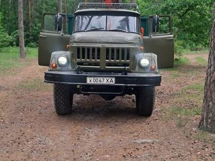 ЗИЛ 131 1989 в Нежине на Automoto.ua Зеленый ЗИЛ 131, объемом двигателя 6.9 л и пробегом 48 тыс. км за 22999 $, фото 1 на Automoto.ua