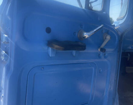 Синий ЗИЛ 431412, объемом двигателя 6 л и пробегом 1000 тыс. км за 5500 $, фото 4 на Automoto.ua