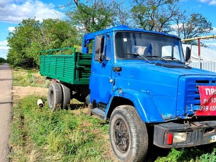 Синий ЗИЛ 4331, объемом двигателя 6.1 л и пробегом 0 тыс. км за 6990 $, фото 1 на Automoto.ua