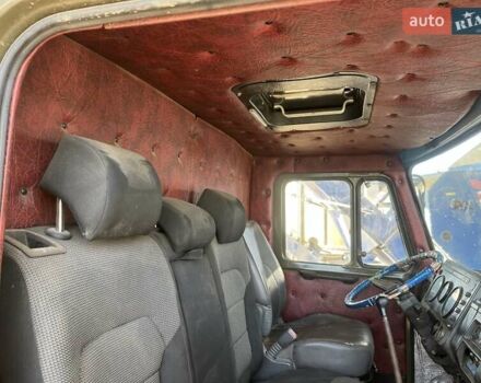 Зеленый ЗИЛ 433102, объемом двигателя 5.96 л и пробегом 1 тыс. км за 10500 $, фото 7 на Automoto.ua