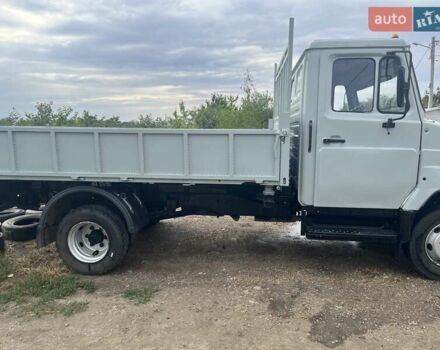 Серый ЗИЛ 5301 (Бычок), объемом двигателя 4.57 л и пробегом 50 тыс. км за 15000 $, фото 2 на Automoto.ua