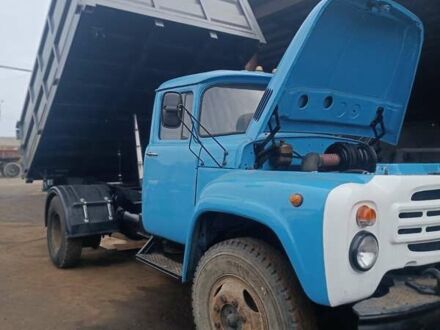 ЗИЛ ММЗ 554 1990 в Шполе на Automoto.ua ЗИЛ ММЗ 554, объемом двигателя 0 л и пробегом 1000 тыс. км за 15300 $, фото 1 на Automoto.ua