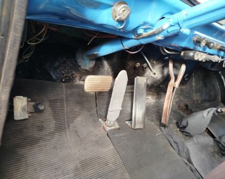 ЗІЛ Другая 1983 у Львові на Automoto.ua ЗІЛ Другая, об'ємом двигуна 0 л та пробігом 0 тис. км за 7000 $, фото 17 на Automoto.ua