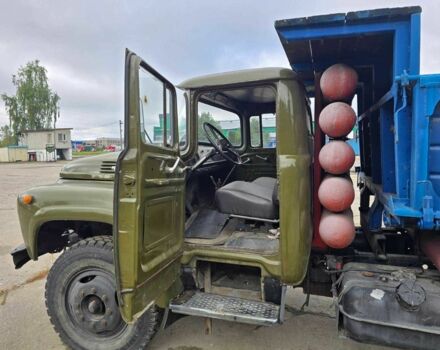 ЗИЛ Другая 1990 в Чернигове на Automoto.ua ЗИЛ Другая, объемом двигателя 0 л и пробегом 0 тыс. км за 4509 $, фото 1 на Automoto.ua