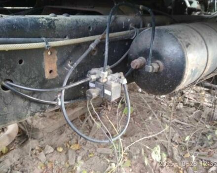 ЗІЛ Другая 1992 у Рівному на Automoto.ua ЗІЛ Другая, об'ємом двигуна 0 л та пробігом 0 тис. км за 5000 $, фото 10 на Automoto.ua