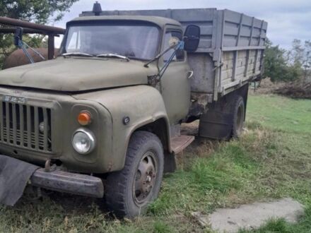ЗІЛ Другая 1989 у Кривому Розі на Automoto.ua ЗІЛ Другая, об'ємом двигуна 0 л та пробігом 0 тис. км за 4000 $, фото 1 на Automoto.ua