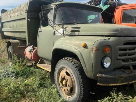 ЗИЛ Другая 1993 в Павлограде на Automoto.ua ЗИЛ Другая, объемом двигателя 0 л и пробегом 0 тыс. км за 4000 $, фото 1 на Automoto.ua