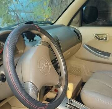 Черный ЗХ Лендмарк, объемом двигателя 2.35 л и пробегом 300 тыс. км за 3000 $, фото 5 на Automoto.ua