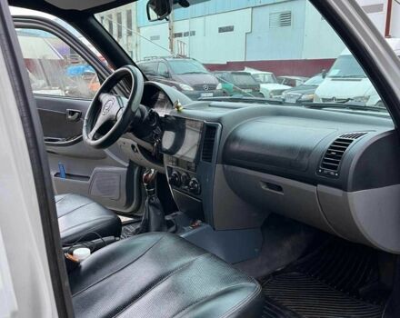 Сірий ЗХ Лендмарк, об'ємом двигуна 2.4 л та пробігом 159 тис. км за 10000 $, фото 16 на Automoto.ua