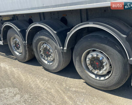 Белый Заслав D 653, объемом двигателя 0 л и пробегом 80 тыс. км за 28999 $, фото 8 на Automoto.ua