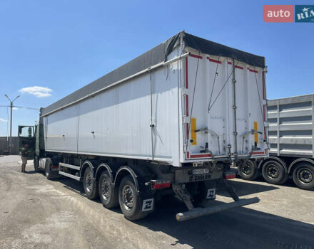 Белый Заслав D 653, объемом двигателя 0 л и пробегом 80 тыс. км за 28999 $, фото 11 на Automoto.ua