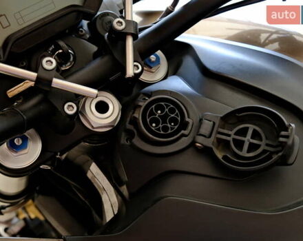 Серый Зеро DSR, объемом двигателя 0 л и пробегом 10 тыс. км за 15900 $, фото 9 на Automoto.ua