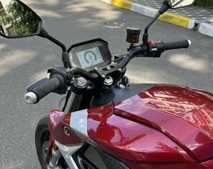 Красный Зеро SR/F, объемом двигателя 0 л и пробегом 2 тыс. км за 15000 $, фото 4 на Automoto.ua