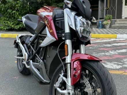 Червоний Зеро SR/F, об'ємом двигуна 0 л та пробігом 2 тис. км за 13500 $, фото 1 на Automoto.ua
