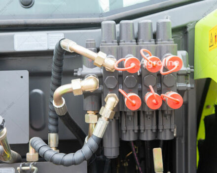 Зумлион Другая, объемом двигателя 0 л и пробегом 0 тыс. км за 1645140 $, фото 33 на Automoto.ua