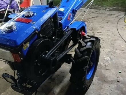 Зубр 10 2022 в Львове на Automoto.ua Синий Зубр 10, объемом двигателя 0 л и пробегом 10 тыс. км за 1081 $, фото 1 на Automoto.ua