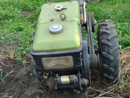 Зубр 12 2012 в Львове на Automoto.ua Зеленый Зубр 12, объемом двигателя 180 л и пробегом 100 тыс. км за 49000 $, фото 1 на Automoto.ua
