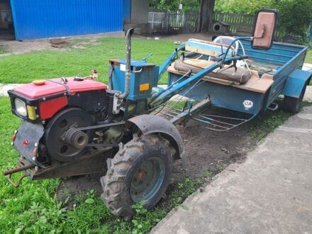 Зубр 8 2013 в Староконстантинов на Automoto.ua Синий Зубр 8, объемом двигателя 0.45 л и пробегом 100 тыс. км за 967 $, фото 1 на Automoto.ua