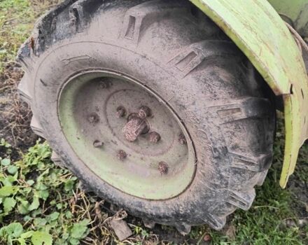 Зубр 8 2012 у Хмельнике на Automoto.ua Зелений Зубр 8, об'ємом двигуна 0 л та пробігом 29 тис. км за 527 $, фото 4 на Automoto.ua