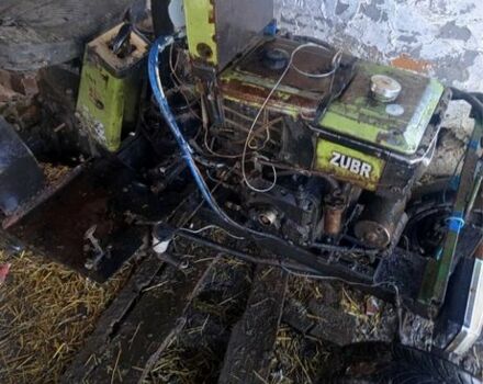 Зубр Інша 2015 у Умани на Automoto.ua Зубр Інша, об'ємом двигуна 0 л та пробігом 10 тис. км за 594 $, фото 1 на Automoto.ua