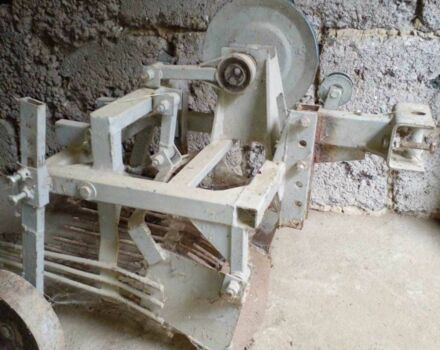 Зубр Другая, объемом двигателя 0.4 л и пробегом 100 тыс. км за 716 $, фото 2 на Automoto.ua