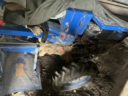 Зубр Другая, объемом двигателя 0.45 л и пробегом 10 тыс. км за 1000 $, фото 1 на Automoto.ua