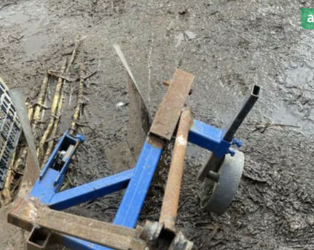 Зубр Т-25, объемом двигателя 0 л и пробегом 0 тыс. км за 2900 $, фото 9 на Automoto.ua