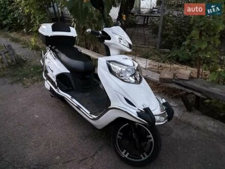 AIMA Journey King 2018 у Дніпро (Дніпропетровську) на Automoto.ua Білий AIMA Journey King, об'ємом двигуна 0 л та пробігом 10 тис. км за 500 $, фото 1 на Automoto.ua