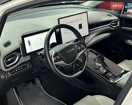 Белый AION V, объемом двигателя 0 л и пробегом 39 тыс. км за 22000 $, фото 8 на Automoto.ua